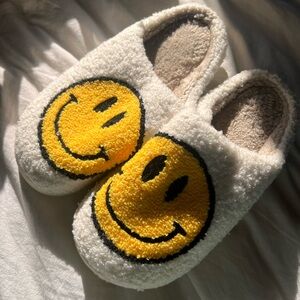 Cozy White Smiley Face Slippers